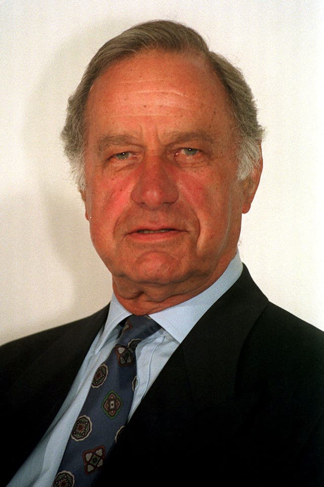 ACTOR GEOFFREY PALMER