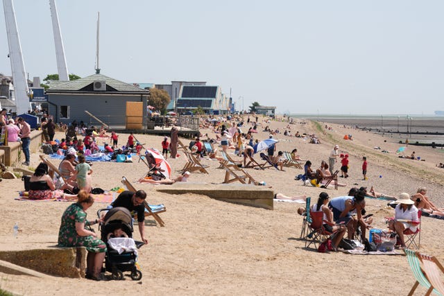 Jubilee Beach in Southend packed with people enjoying the sun