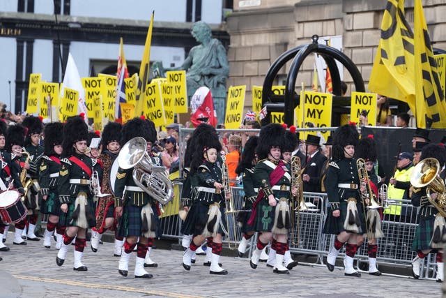 Anti-monarchy protesters