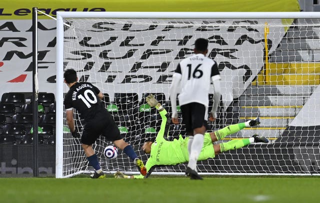 Sergio Aguero (left) registers his first league goal in 14 months with a spot-kick in Manchester City's 3-0 win at Fulham (Justin Setterfield/PA).