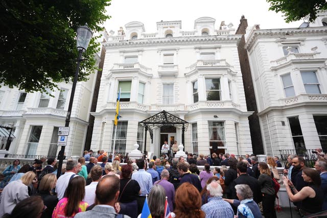 Oleksandr Usyk addressing a crowd outside the Ukrainian embassy in London