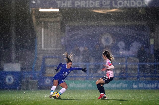Chelsea’s Eve Perisset (left) and Reading’s Tia Primmer battle for the ball