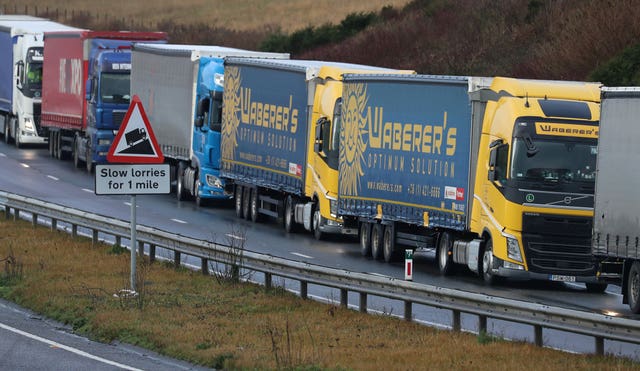 Queuing lorries