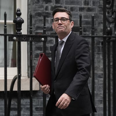 PM tells Stormont ministers to ‘step forward’ and set a budget