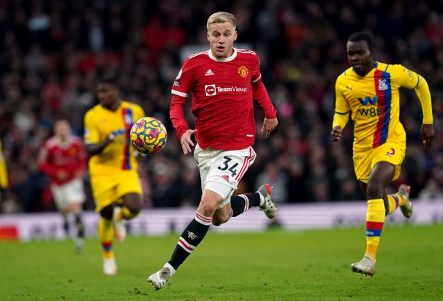 Donny van de Beek will start for Manchester United against Young Boys