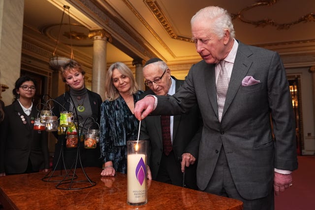 Holocaust Memorial Day at Buckingham Palace