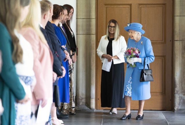 queen visits edinburgh