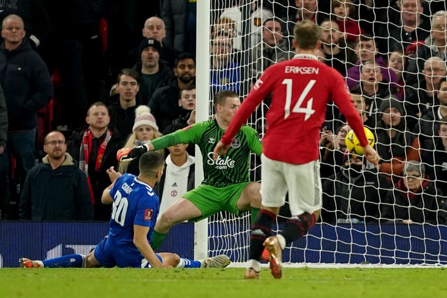 Marcus Rashford hot streak goes on as Manchester United beat Everton in FA Cup