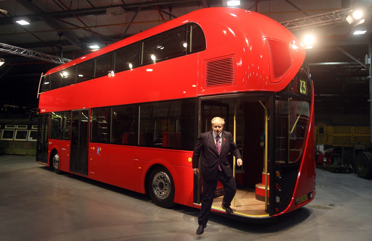 Автобус New Routemaster салон