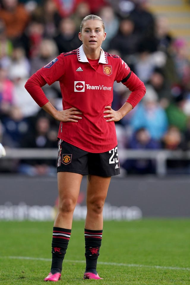 Manchester United reject Arsenal's world-record Alessia Russo bid