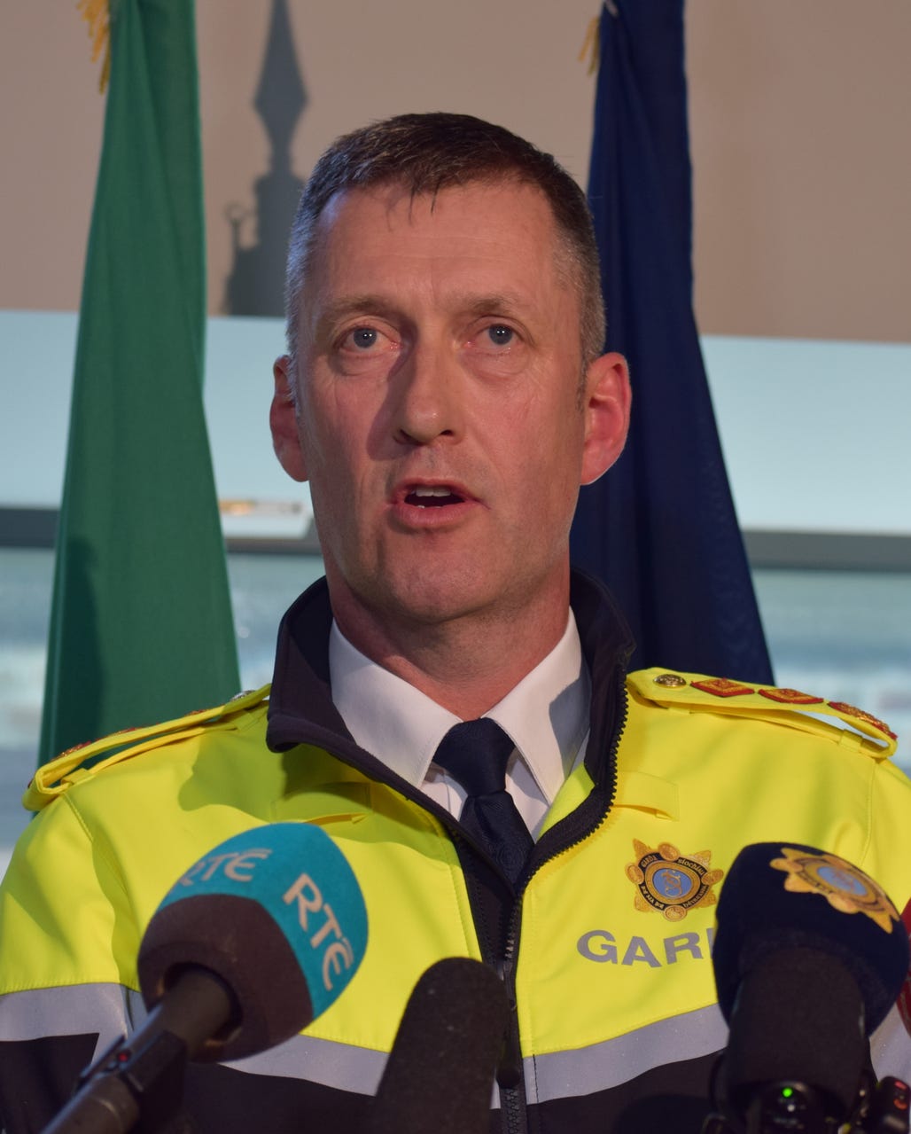 Vivid Cabinet To Hold Emergency Meeting On Sixth Day Of Fuel Protests Artwork Nature Vivid Cabinet To Hold Emergency Meeting On Sixth Day Of Fuel Protests Artwork Nature