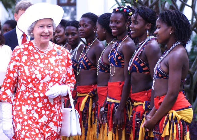 The Queen with Mozambican dancers