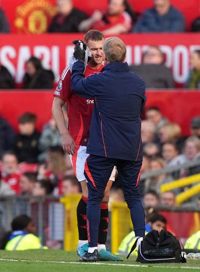 Matthijs de Ligt was forced off for treatment on a head injury