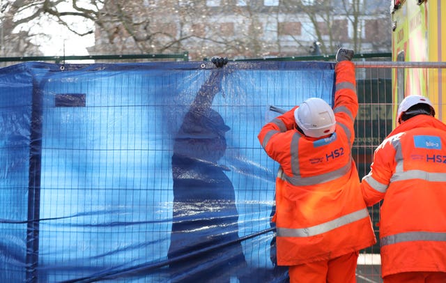Tarpaulin is put up before the final anti-HS2 activist was removed