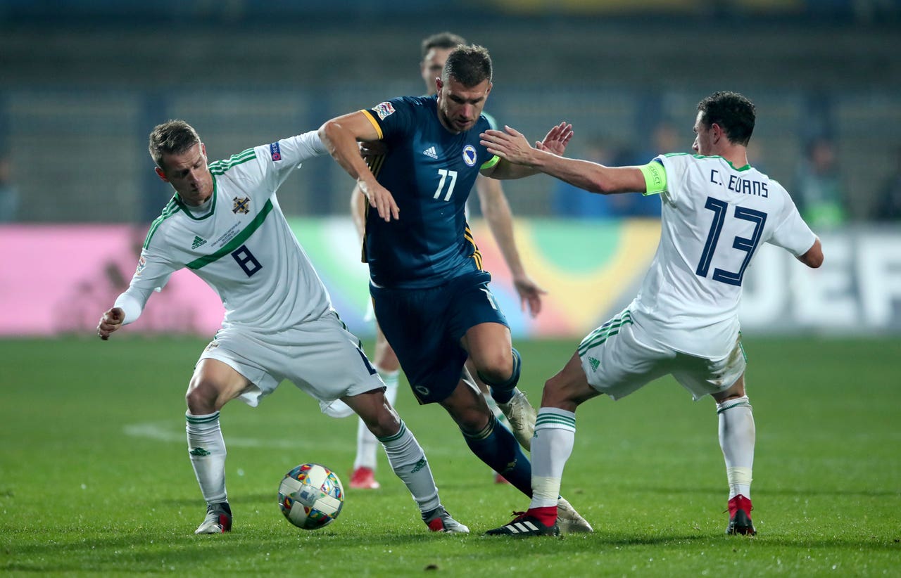 Edin Dzeko Signs Contract Extension With Roma Jersey Evening Post