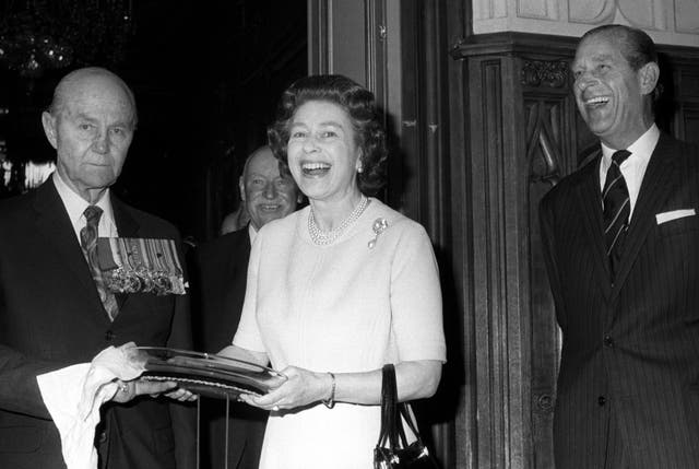 50th Birthday Gift – Sir John Smyth and Queen Elizabeth II – Windsor Castle