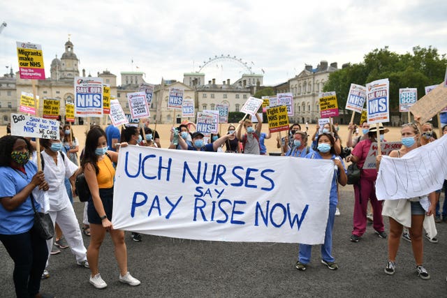 NHS national pay protest