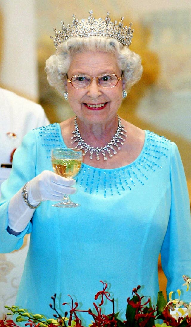 Royalty – Queen Elizabeth II Visit to Singapore