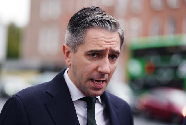 Simon Harris 