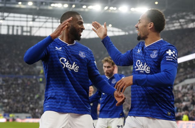 Beto, left, celebrates with Iliman Ndiaye