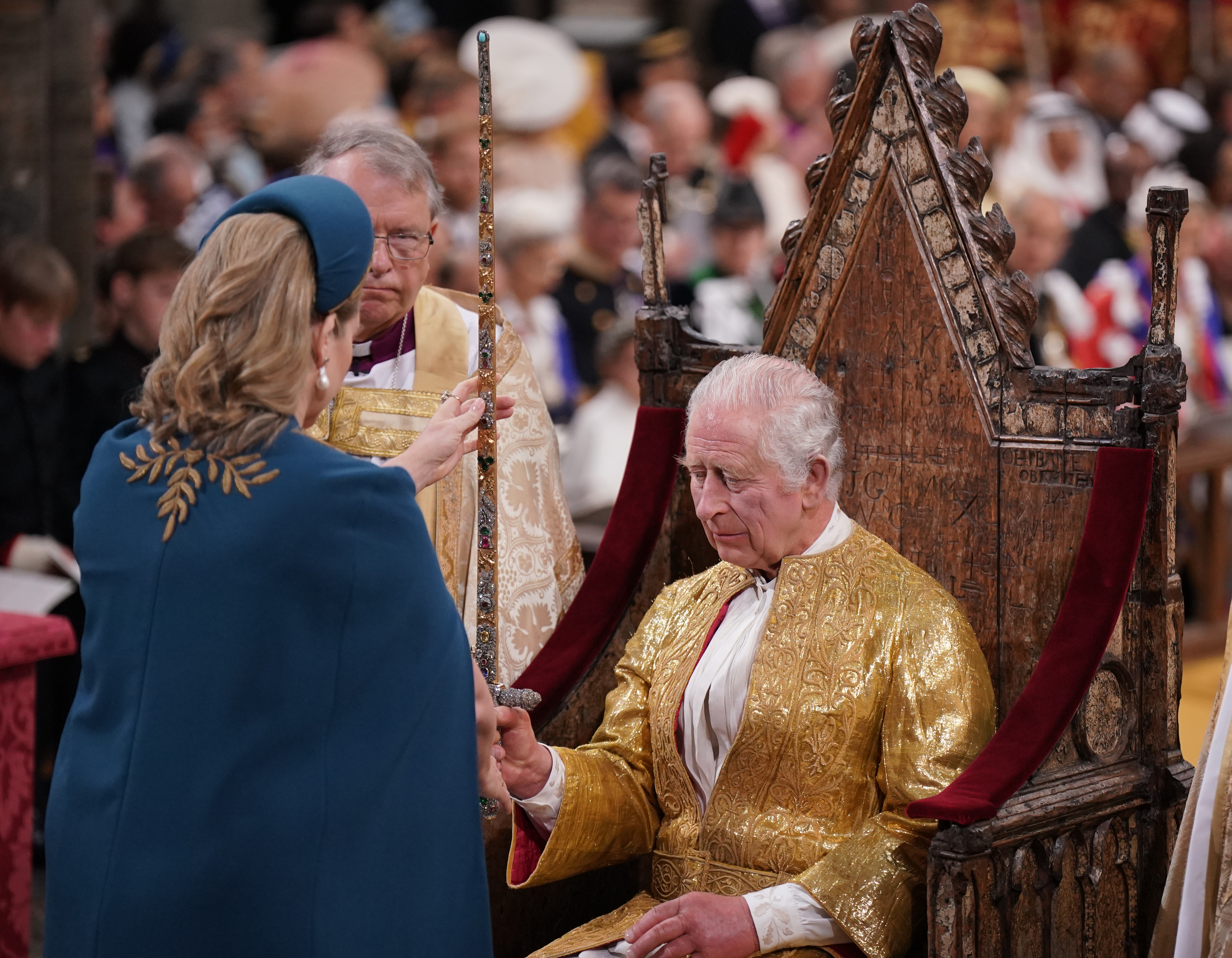 Penny Mordaunt Praised For Sword Carrying Duty During King S Coronation   2.72039067 