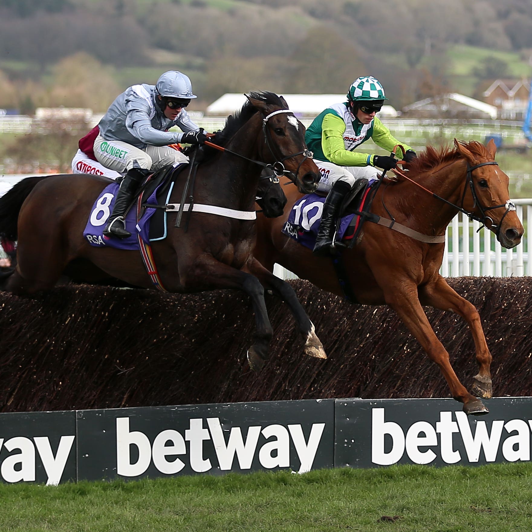 Topofthegame (right) sees off Santini after the last