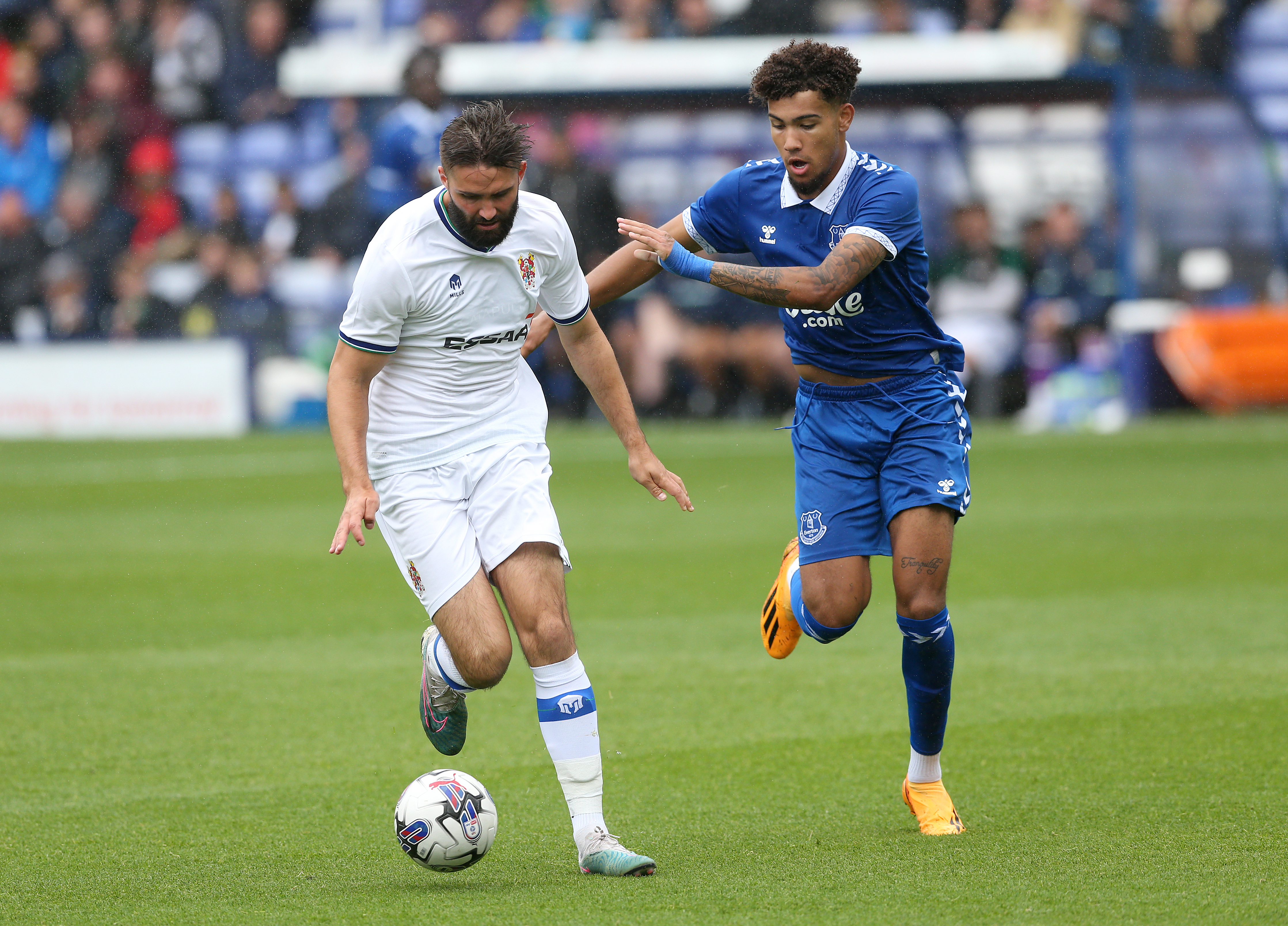 莫克姆1-0特兰米尔：特恩布尔乌龙球帮助虾队获胜