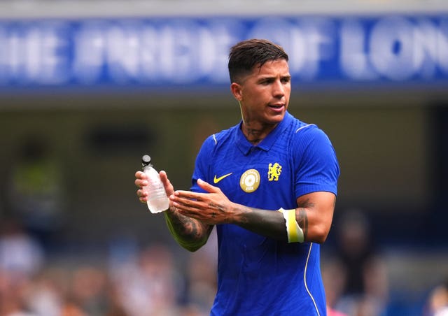 Chelsea’s Enzo Fernandez applauds fans 