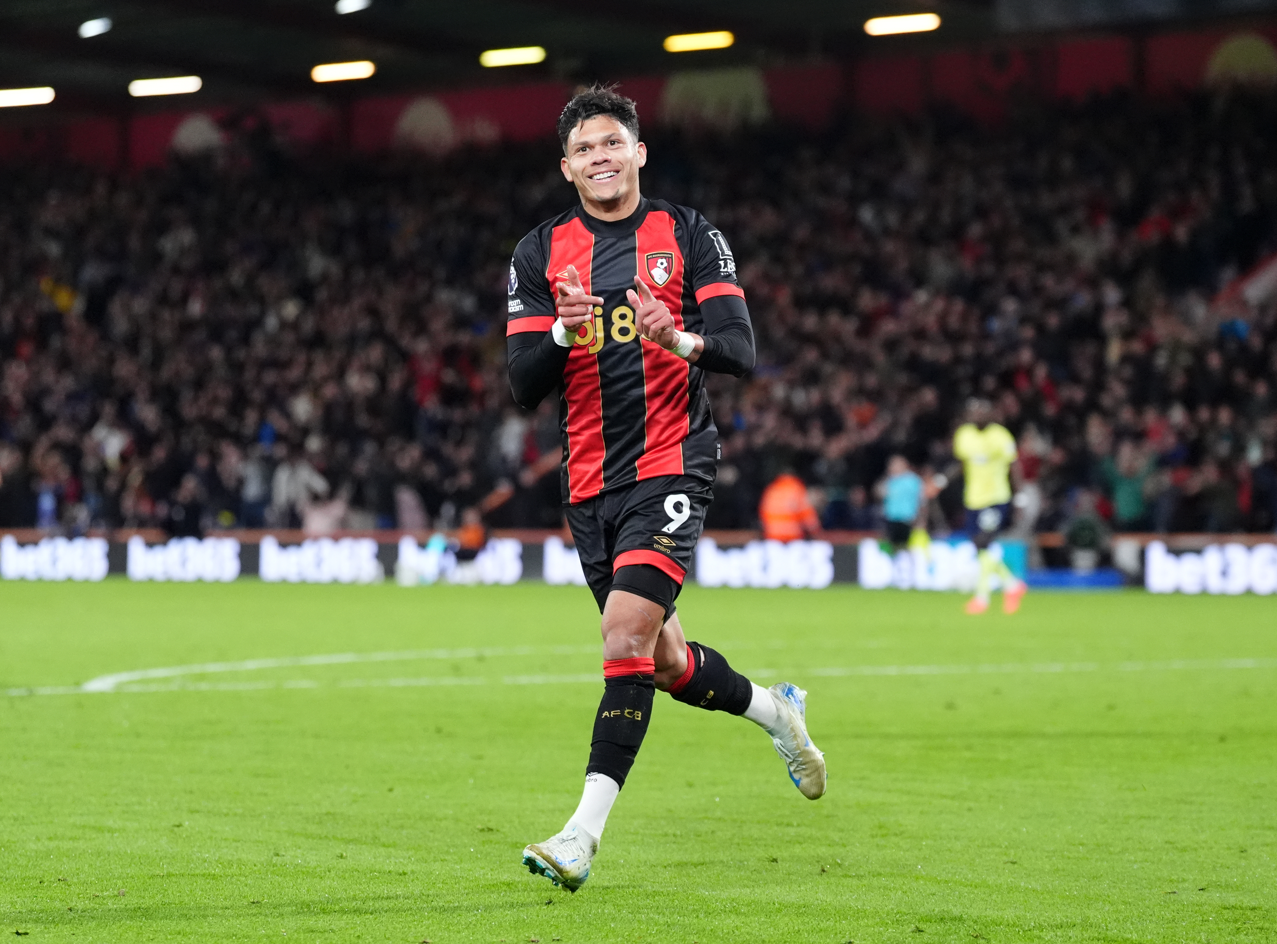 Antoine Semenyo Inspires Bournemouth To Convincing Win Over Sorry ...