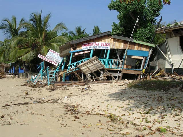 The battered beach of Unawatuna following a tsunami in 2004 (Caroline Gammell/PA)