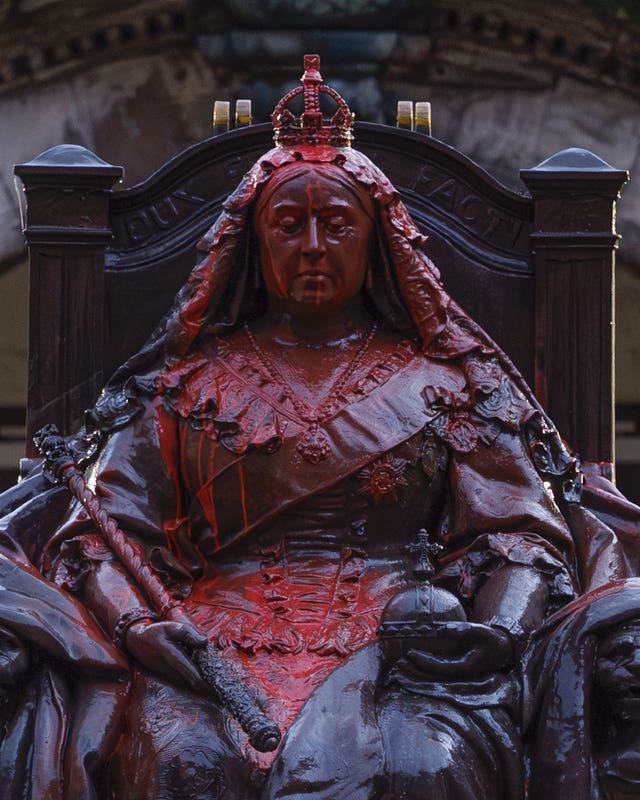 The statue of Queen Victoria that was vandalised by an Irish Republican group
