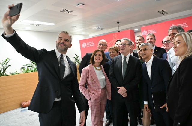 A selfie is taken featuring Sir Keir Starmer and devolved/regional leaders