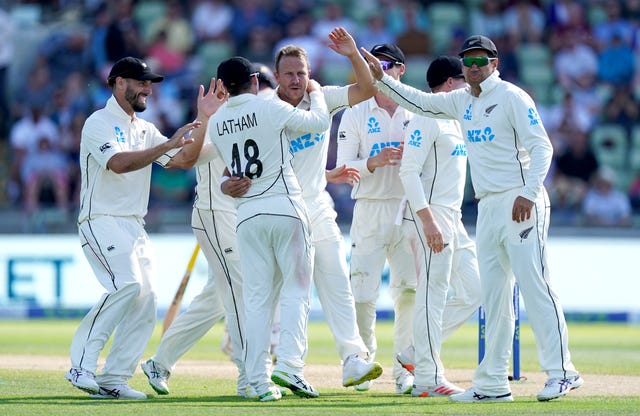 New Zealand reduced England to 122 for nine at the close