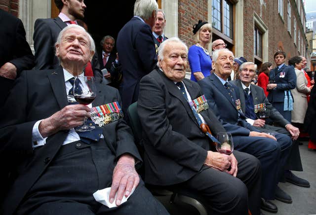 Geoffrey Wellum, second left 