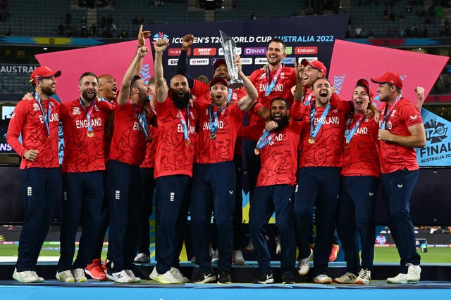 England celebrate winning the T20 World Cup