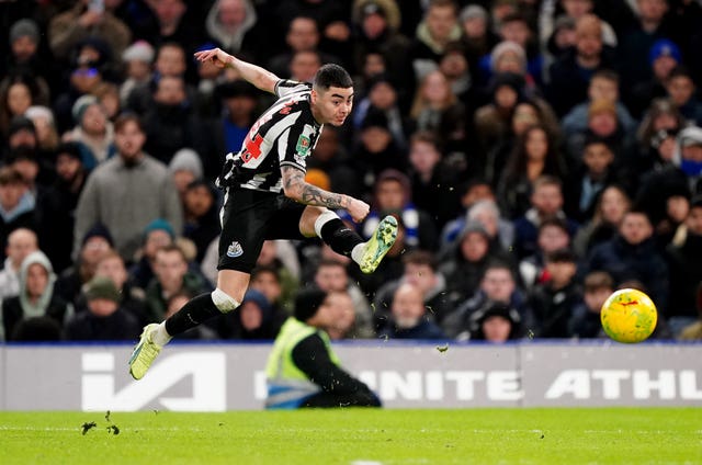 Miguel Almiron in action for Newcastle