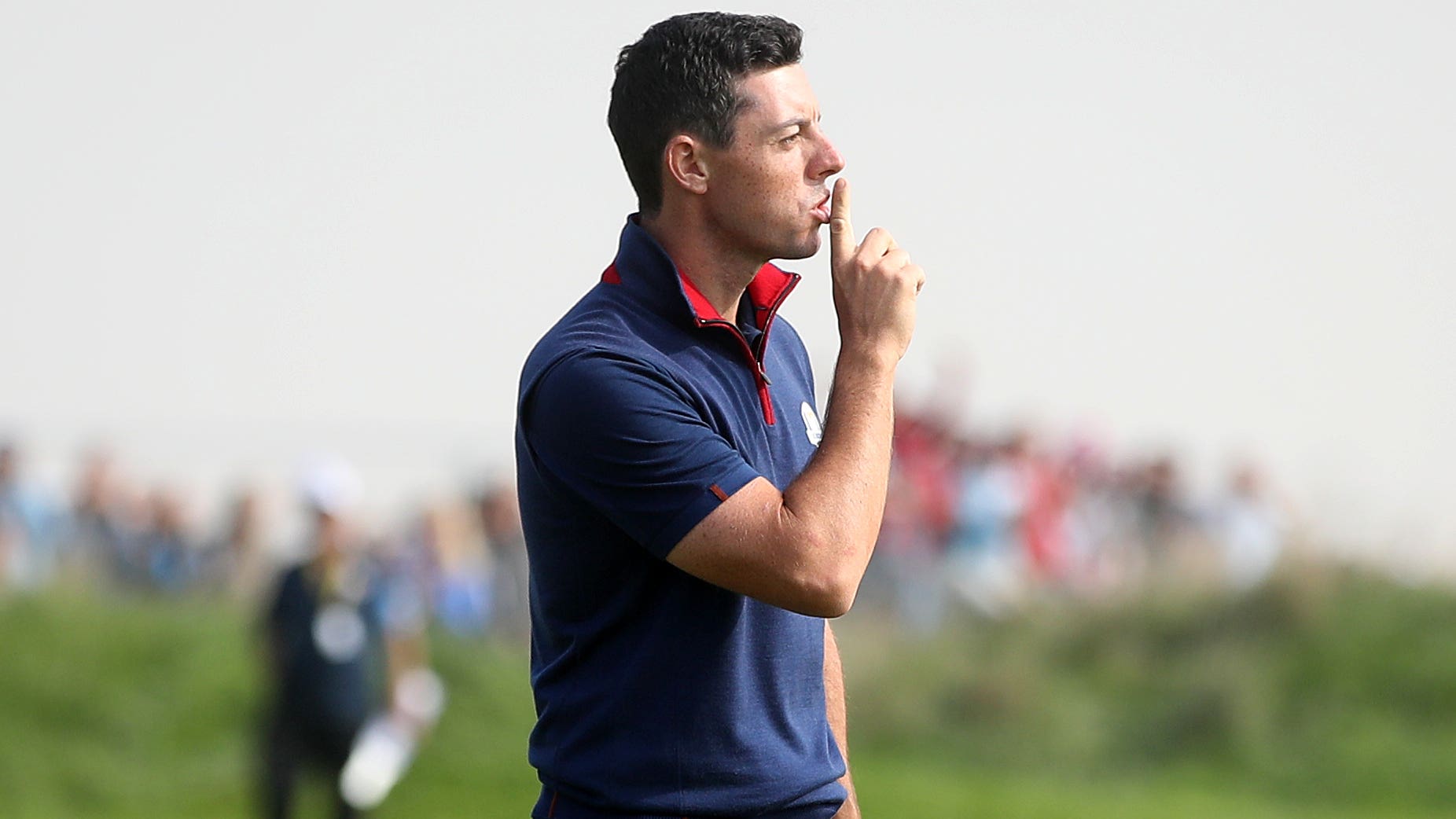Rory McIlroy returned to form in the afternoon in Paris