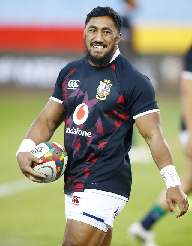 Bundee Aki has replaced Chris Harris in the Lions' midfield for the final Test