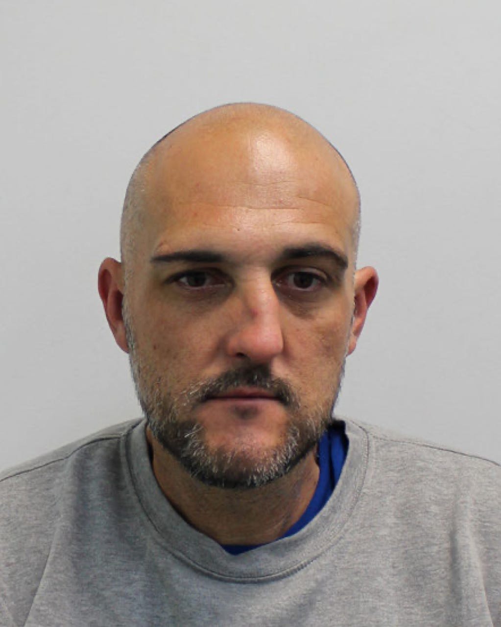 Jail Sentences For Pair After TV Antique Expert s Chelsea Jewellery jail-sentences-for-pair-after-tv-antique-expert-s-chelsea-jewellery
