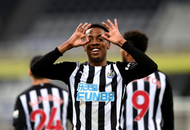 Newcastle are locked in talks over personal terms with Arsenal midfielder Joe Willock