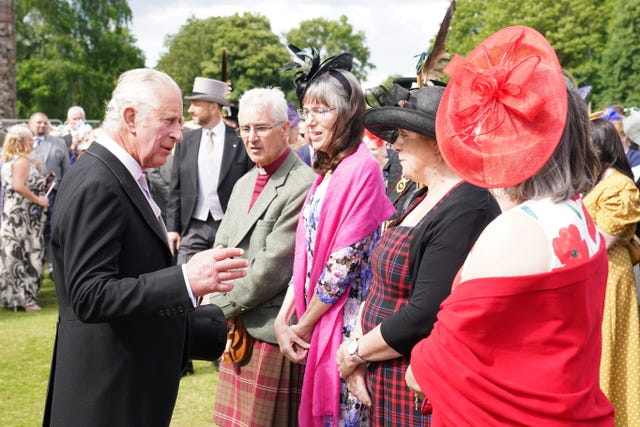 Queen visits Scotland for Holyrood Week