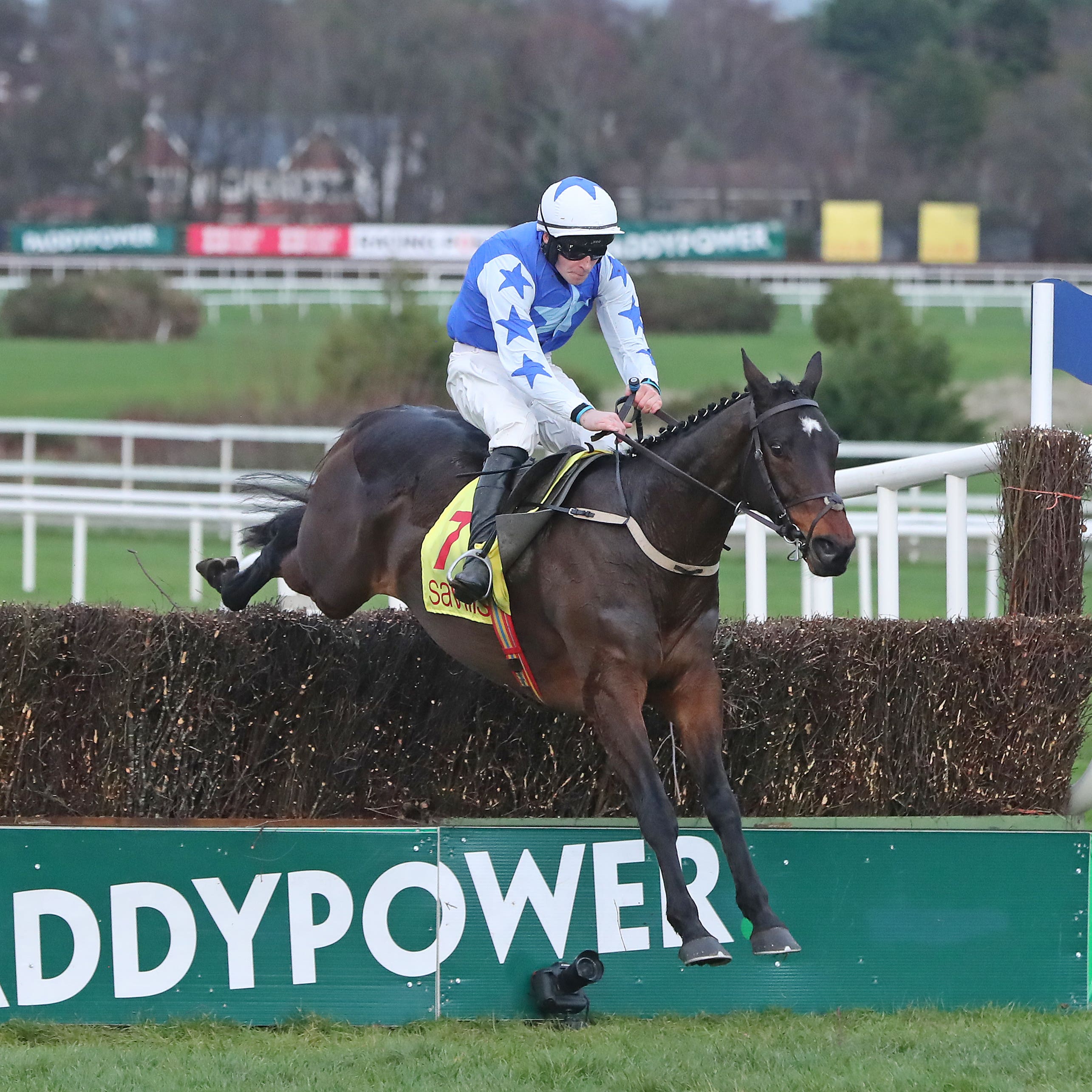 Kemboy on his way to winning the Savills Chase