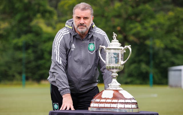 Ange Postecoglou with the Scottish Cup