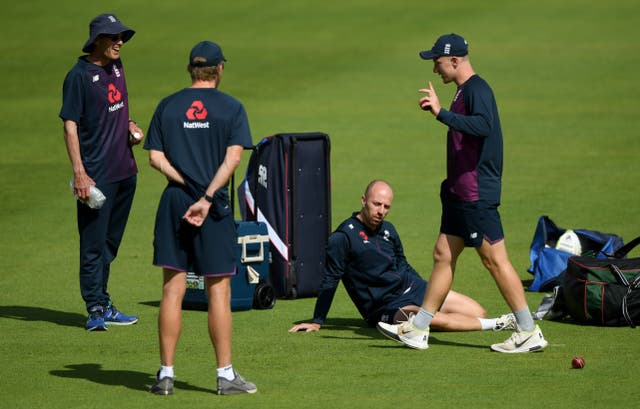 Bess (right) and Leach (seated) will be working hard to find a way into the game.