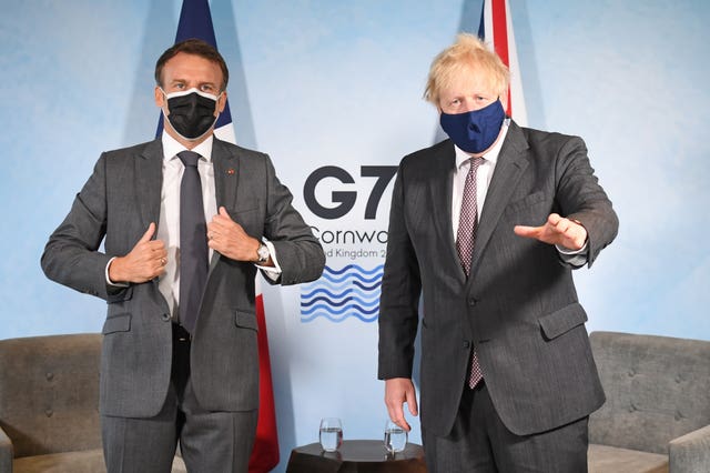 Prime Minister Boris Johnson (right) and French President Emmanuel Macron