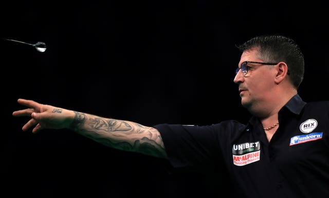 Gary Anderson was unable to keep up with Dimitri Van Den Bergh's scoring in the World Matchplay final