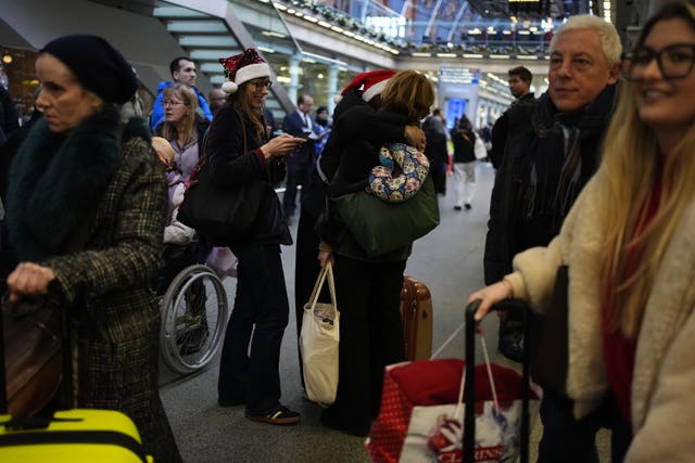 Christmas Eve travel