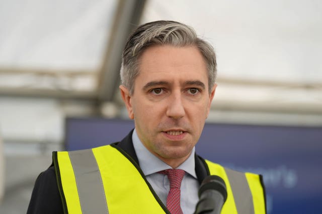 Simon Harris 