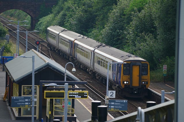 A general view of a Great Northern railway train at Hunt’s Cross station 