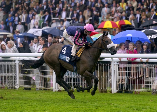 New Wathnan recruit Flora Of Bermuda has bounced out of Ascot 